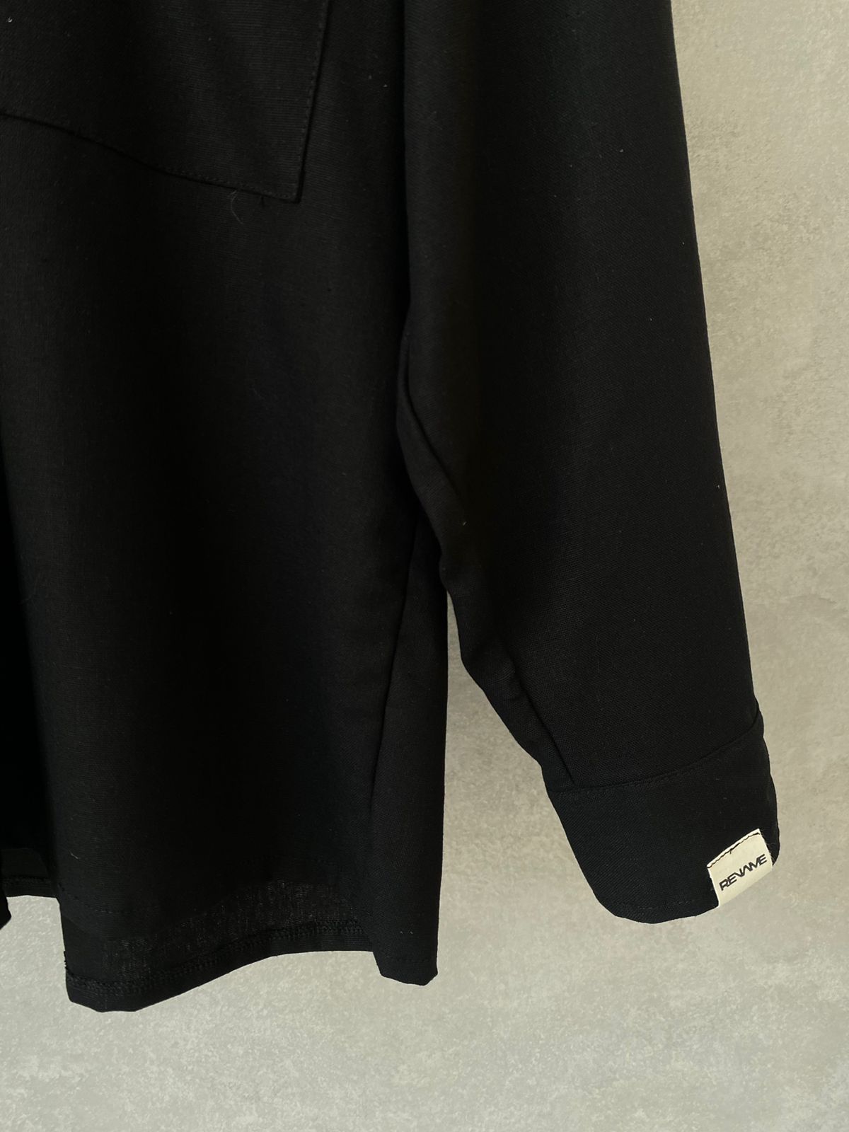 SEVILLA SHIRT – BLACK
