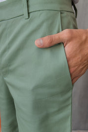 Short Liverpool -  Verde Pistacho
