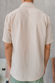 Camisa Capri - Beige Clásico + COLLAR GRATIS
