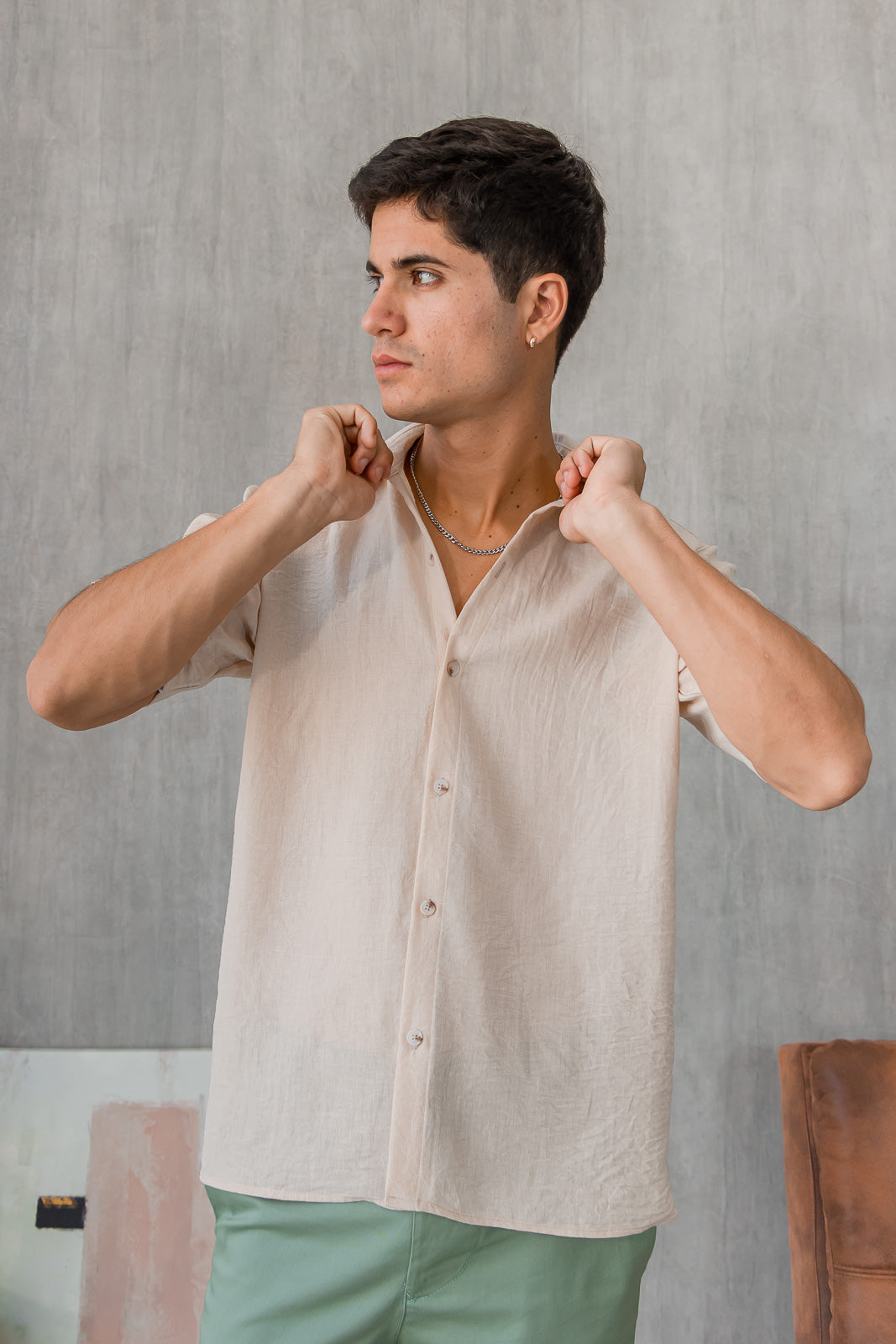 Camisa Capri - Beige Clásico + COLLAR GRATIS