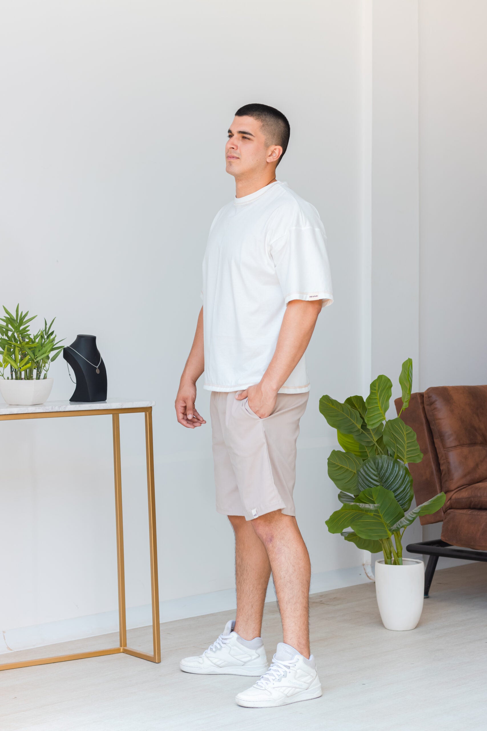 BOXY TEE - WHITE