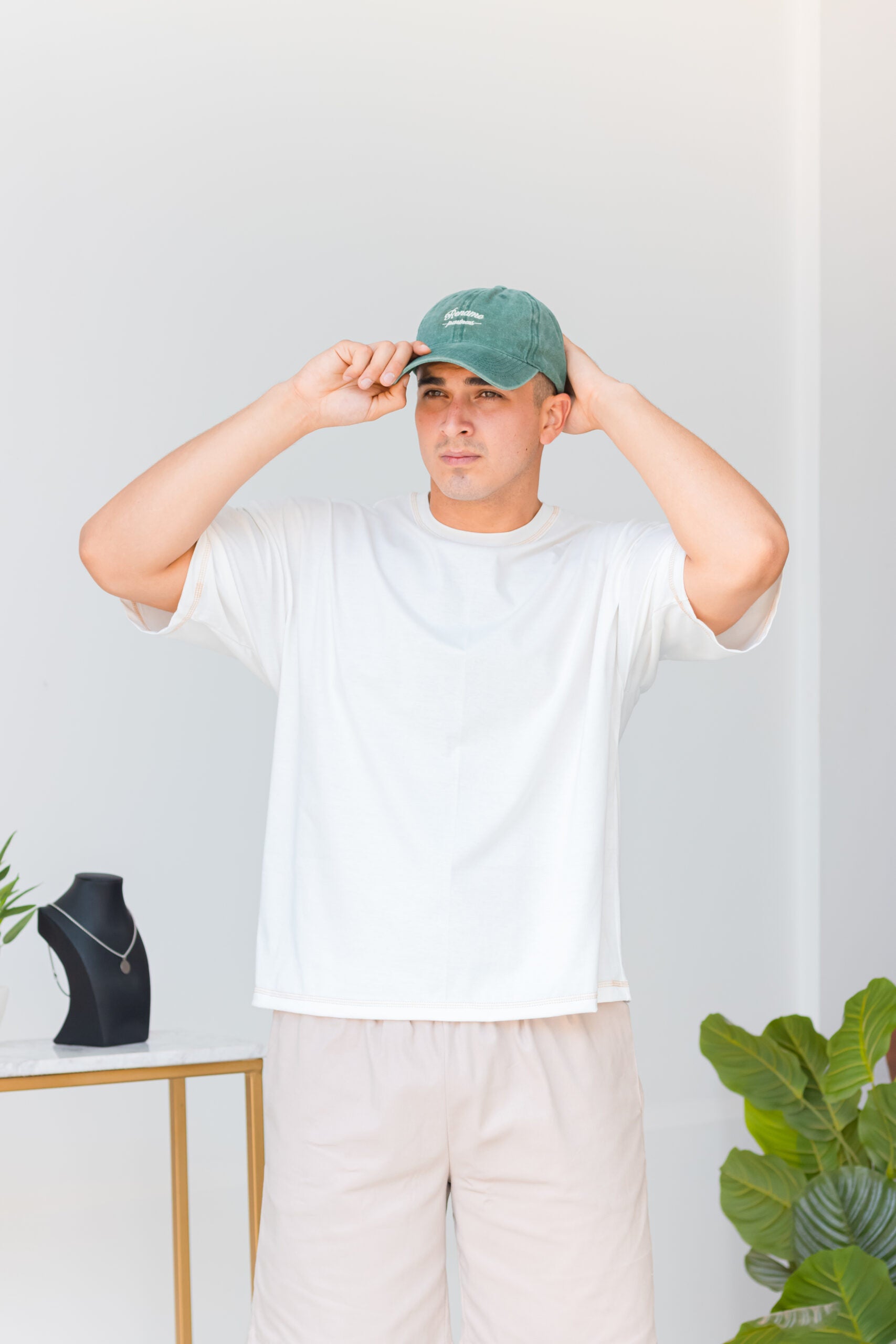 BOXY TEE - WHITE
